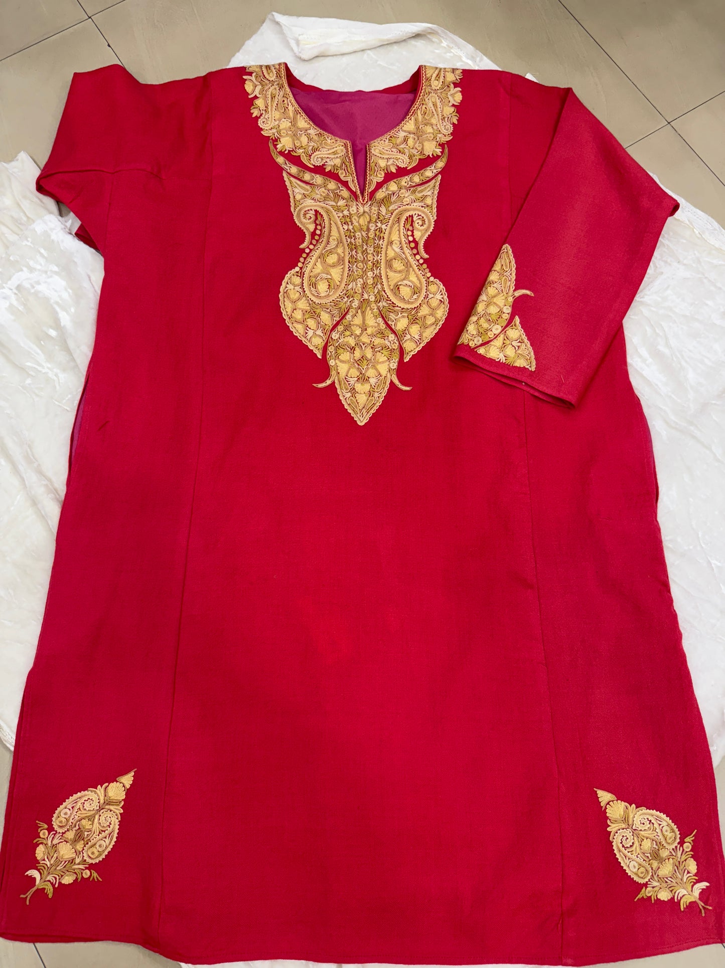 Hand Ari woolen Pheran