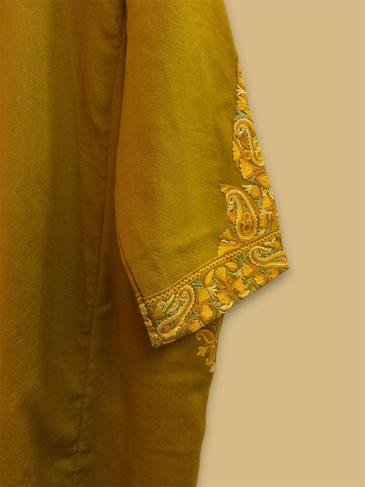 Hand Embroidered Ari Pheran