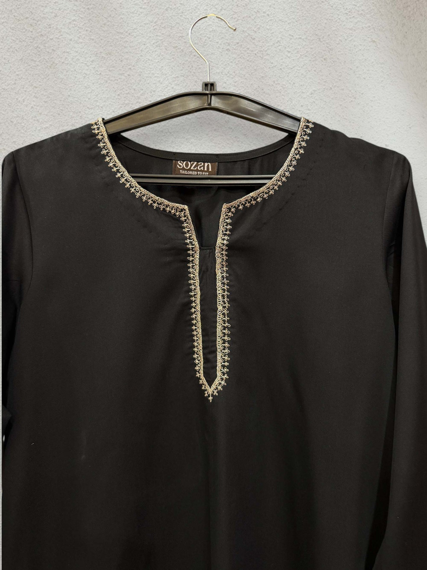 Black Kashmiri Tilla Short Kurti